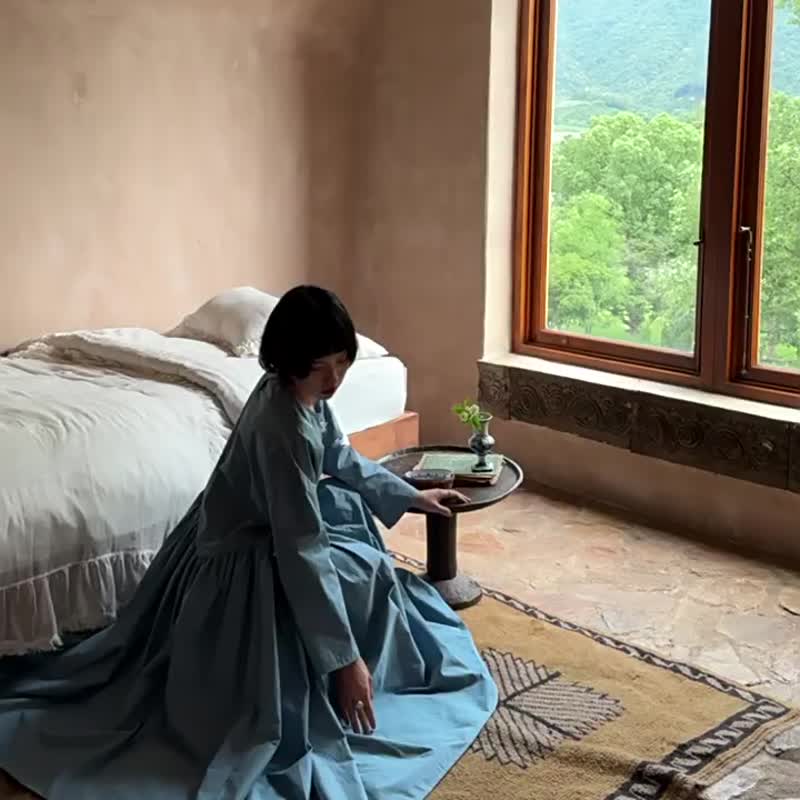 藍色 蓬蓬大裙襬藍風鈴洋裝 復古寬鬆長款長袖連身裙 - 洋裝/連身裙 - 棉．麻 藍色