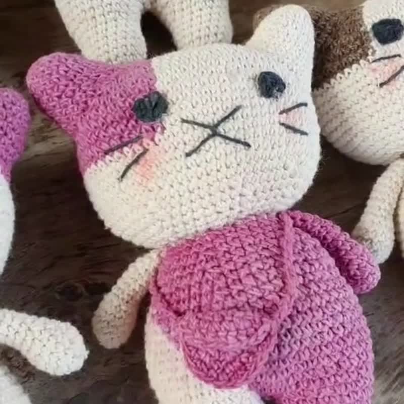 Natural Dyed Cotton Crochet Doll, Kitty Cat, Kitten, Black Brown - 公仔/玩偶 - 棉．麻 黑色