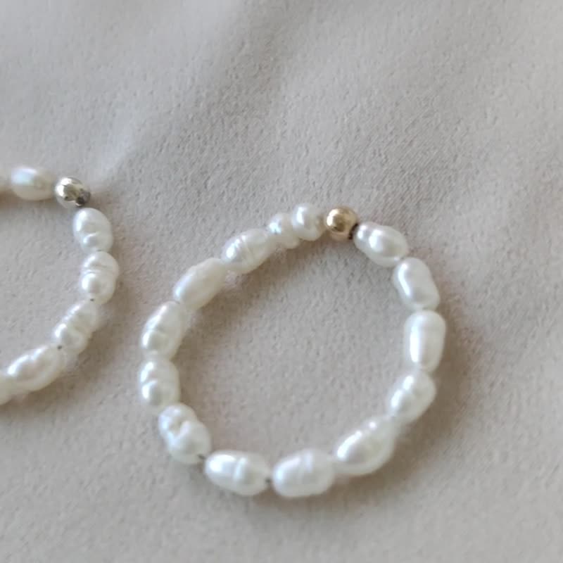 VESTA Tiny Pearl Ring, Freshwater Pearl, SV925/14KGF - แหวนทั่วไป - ไข่มุก ขาว