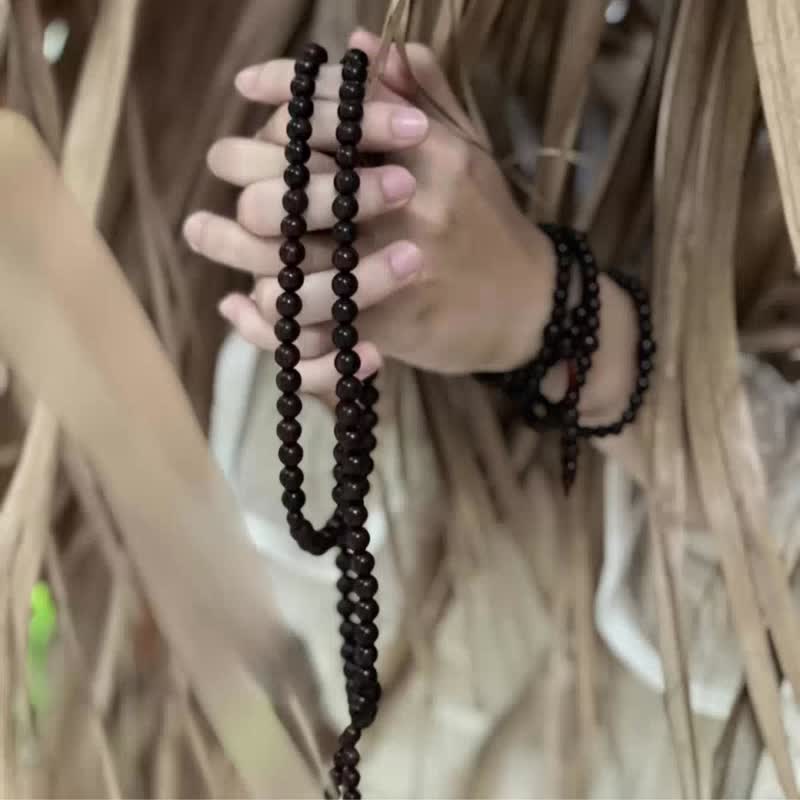 Rare and rare sacred object, Lao country's thunder struck real wood, handmade thunder struck real wood 108 rosary beads - น้ำหอม - วัสดุอื่นๆ สีนำ้ตาล