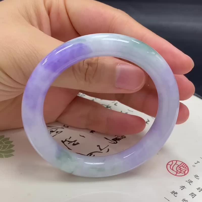 冰種翡翠天然翡翠玉鐲 A玉手鐲 玉鈪 • 糯冰種春帶彩翡翠圓鐲 - 手鍊/手環 - 玉石 紫色