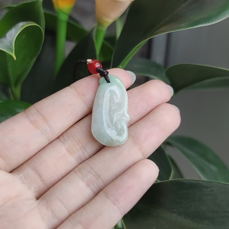 Natural Burmese Jadeite Pendant Necklace Product A - สร้อยคอ - หยก สีเขียว