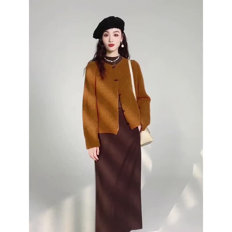 秋季新品 牛角扣羊毛長袖開衫外套 針織毛衣 - 女毛衣/針織衫 - 羊毛 