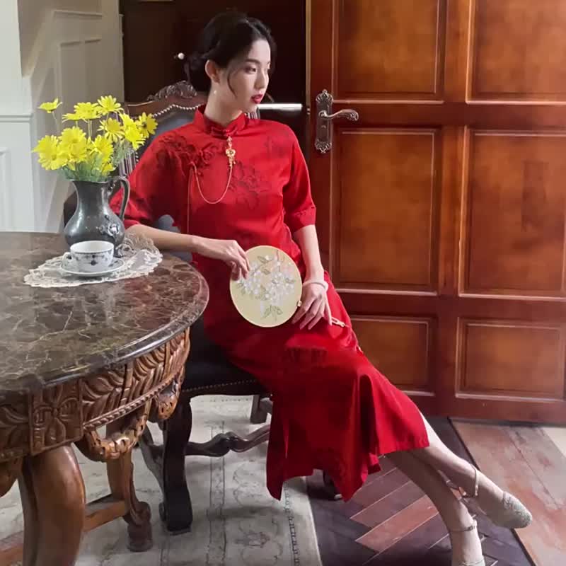 鐵鏽紅 國色天香 全開襟盤扣旗袍  復古改良中式新娘敬酒服禮服 - 旗袍/改良式旗袍 - 聚酯纖維 紅色