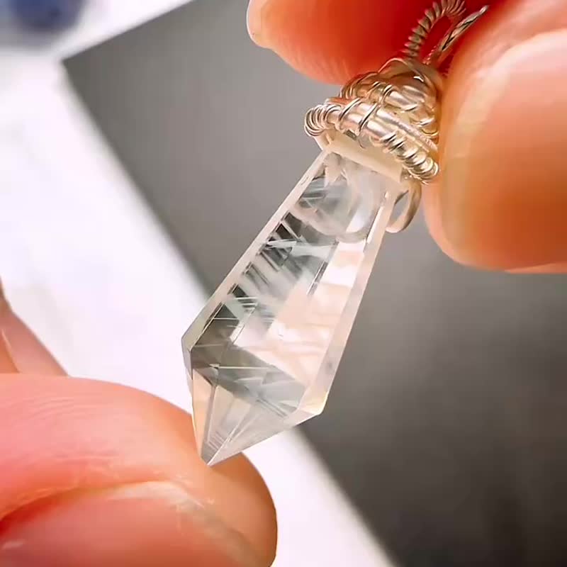 Blue Rutile Quartz Pendulum Necklace (2-Way) Visible Needles - สร้อยคอ - คริสตัล สีใส