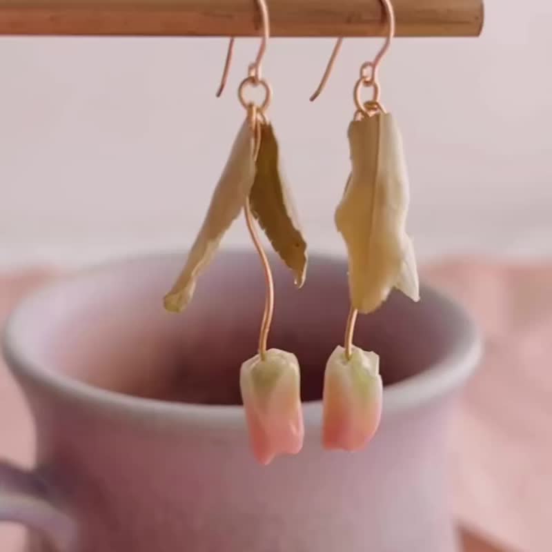 Sepia pink tulip earrings 14k gold filled, No.209, tulip earrings - Earrings & Clip-ons - Plants & Flowers Pink