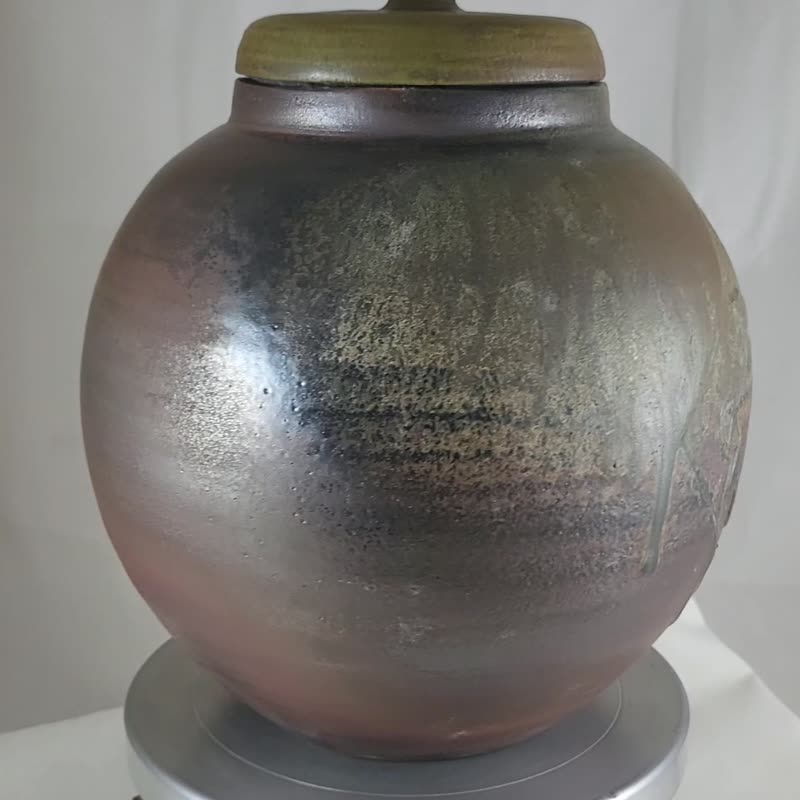 Large pot of wood-fired spring couplets with the word "Fu" - ถ้วย - ดินเผา สีนำ้ตาล