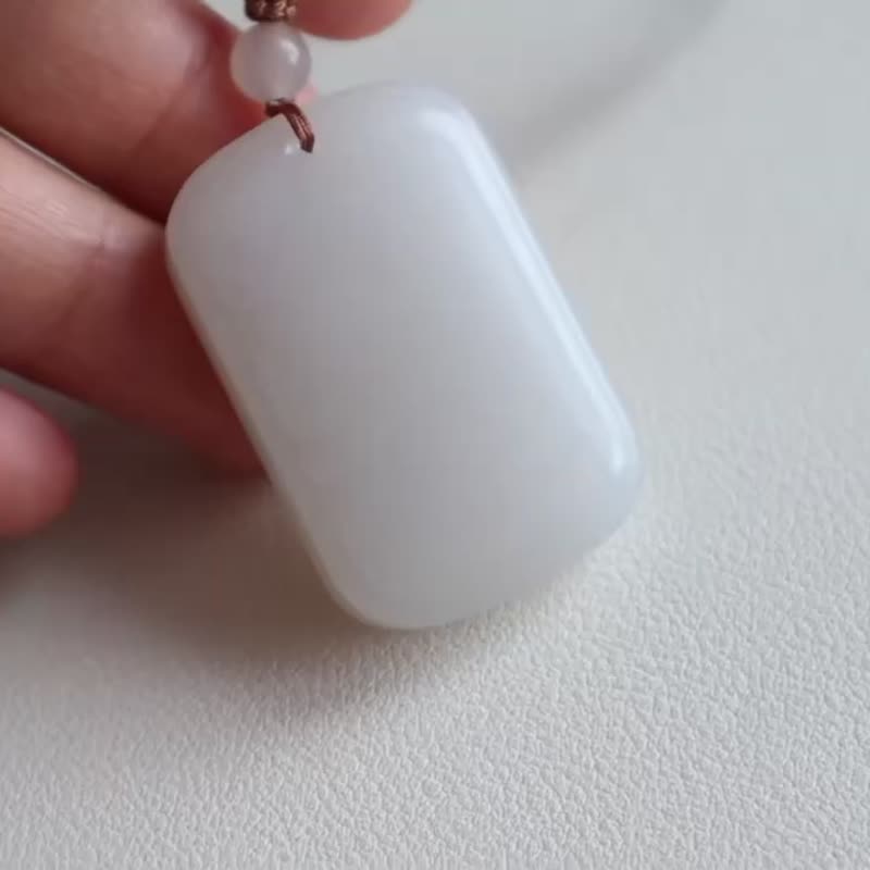 天然煙紫和田玉無事牌吊墜項鏈精工雕琢脂份厚牌型圓潤平安無事 - 項鍊 - 玉石 