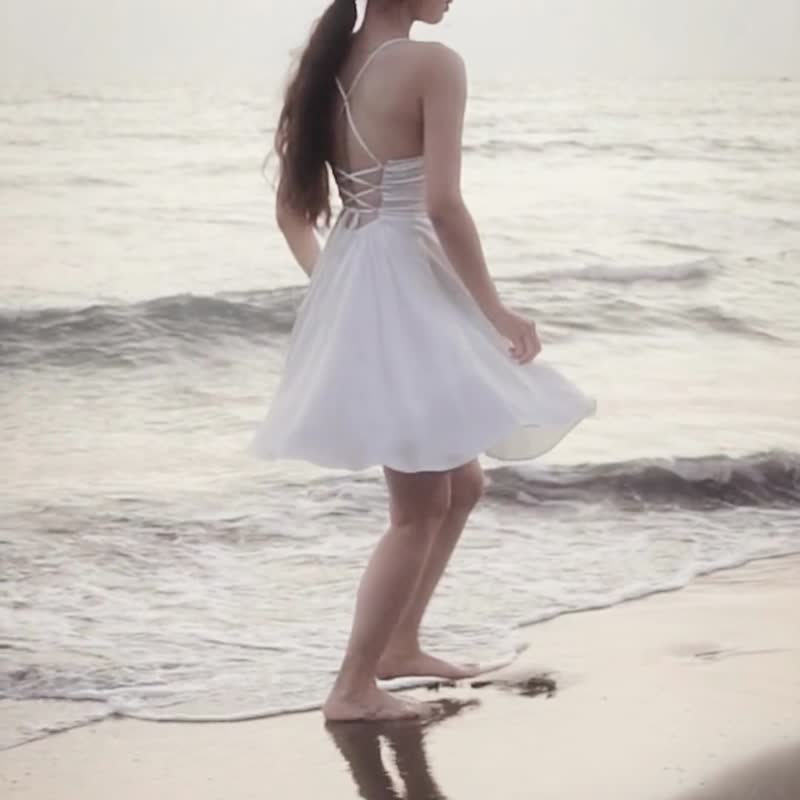 Slightly luxurious velvet satin short dress - One Piece Dresses - Other Materials White