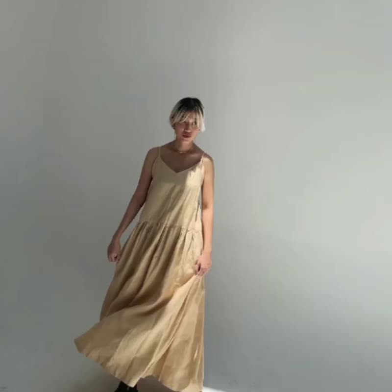Linen thin strap long dress in Beige - 洋裝/連身裙 - 亞麻 卡其色