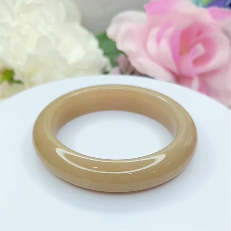 NO.139 Temperament lotus root sugar bracelet with an inner diameter of 54MM circle mouth Shetai emerald jade bracelet safe bracelet jade bracelet - สร้อยข้อมือ - หยก สีส้ม