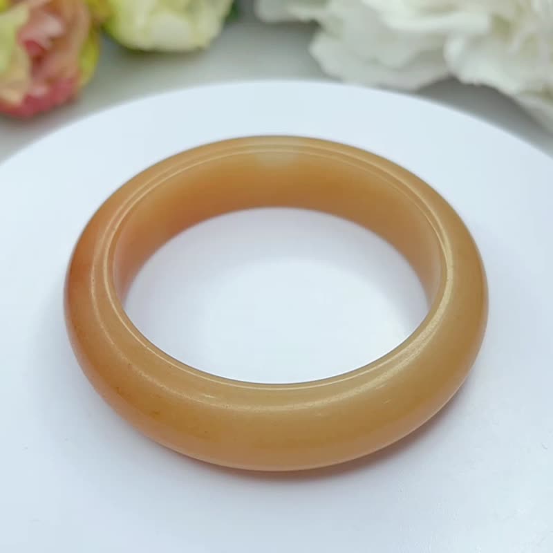 NO.110 絶対に完璧なシュガー プリティレッドキャラメル ブレスレット She Tai エメラルド ヒスイ 内径 56MM リング口 ブレスレット 安全なブレスレット - ブレスレット - 翡翠 オレンジ