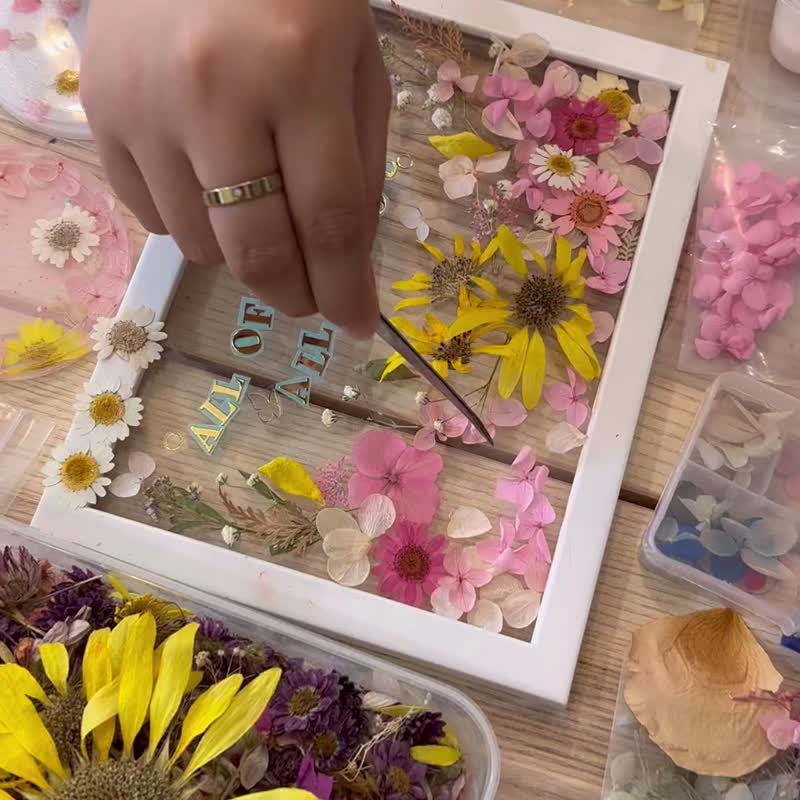 Making a resin flower frame For a gift or as a memoir. - Plants & Floral Arrangement - Plants & Flowers 