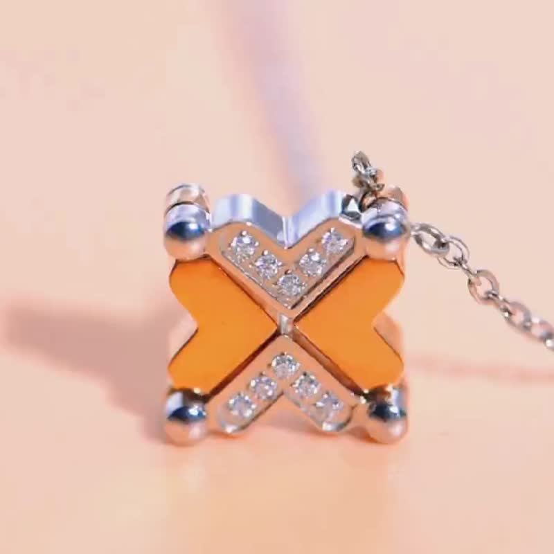 Walk with one heart | Lovely Heart Cross Necklace - สร้อยคอ - สแตนเลส 