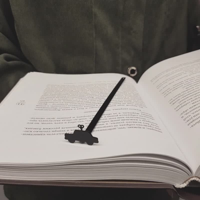 Novelty bookmark Wind Up Car - 書籤 - 其他金屬 黑色