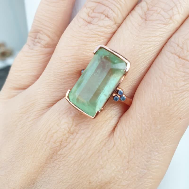 Aquamarine ring decorated with blue sapphire gemstone, silver 925 - 戒指 - 寶石 藍色