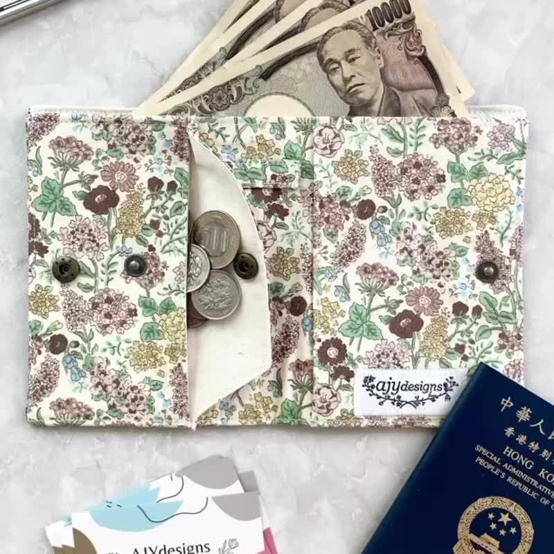 Travel wallet (short) with passport and money compartments - ที่เก็บพาสปอร์ต - ผ้าฝ้าย/ผ้าลินิน สีนำ้ตาล