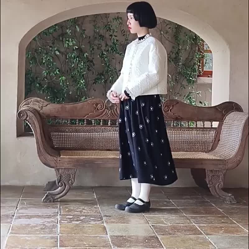 奶油色 立體蕾絲花邊夾棉秋冬縫衍外套 短款寬鬆小香風保暖夾克 - 女裝外套/大衣 - 其他人造纖維 白色