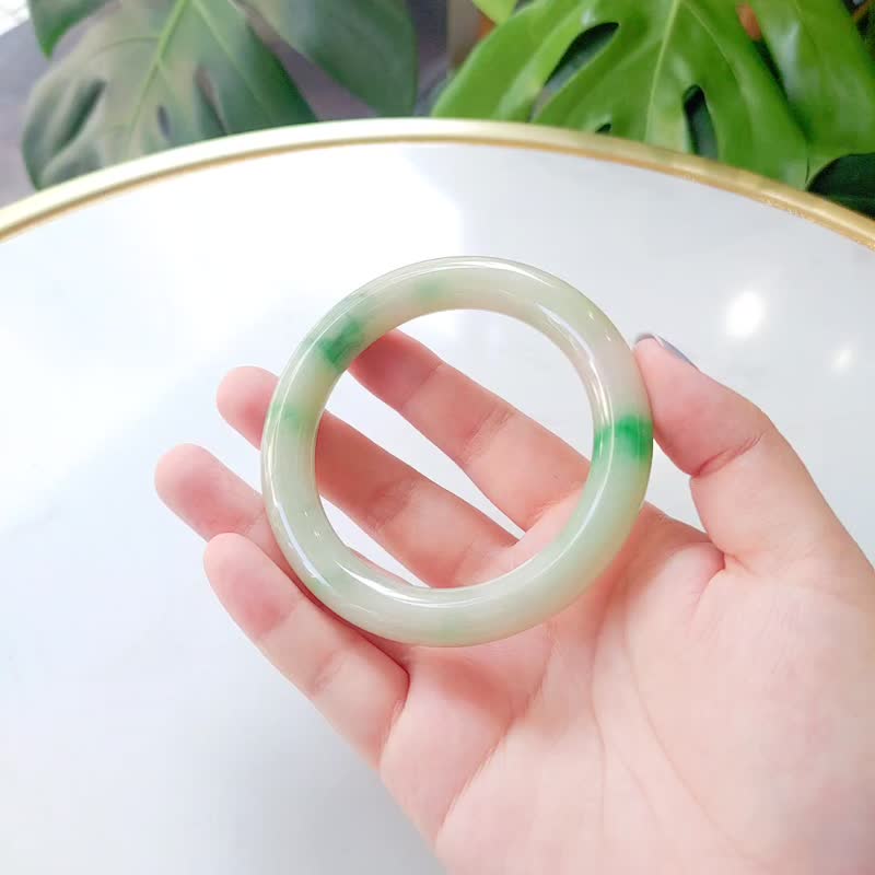 青柚 | 冰糯種 / 陽綠飄花 / 圓骨鐲 / 手圍18 | 天然A貨翡翠玉鐲 - 手鍊/手環 - 玉石 綠色