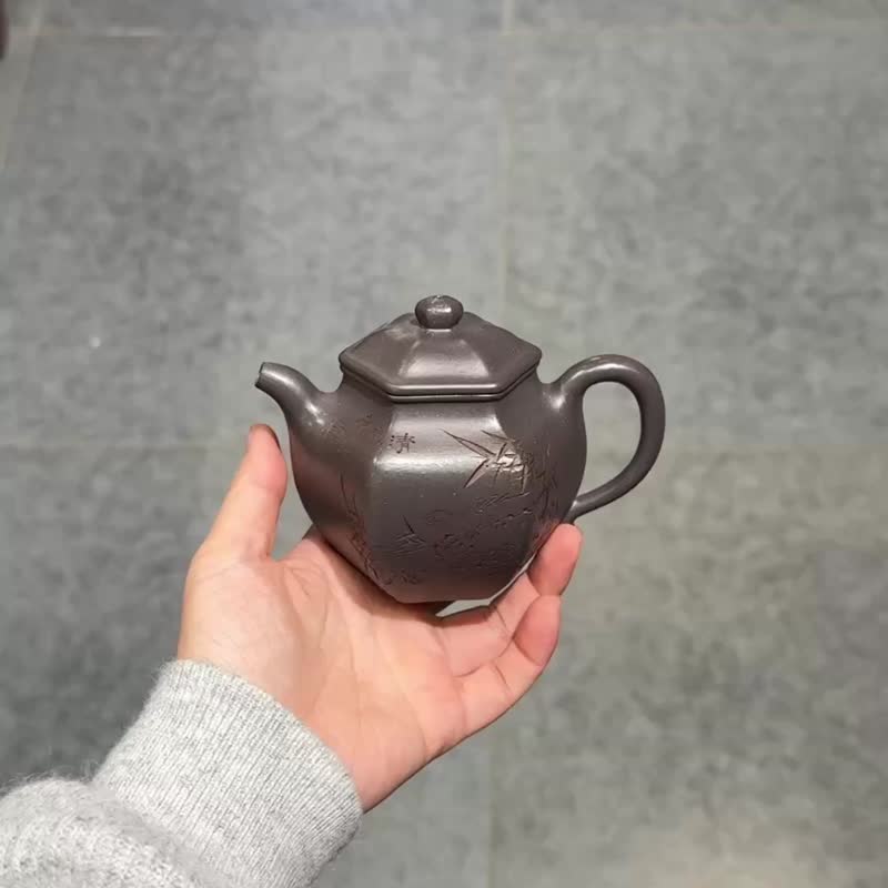 六方蓮子 全手工范偉群大師夫人姚麗云作品容量200cc家藏天青泥 - 茶壺/茶杯/茶具 - 陶 