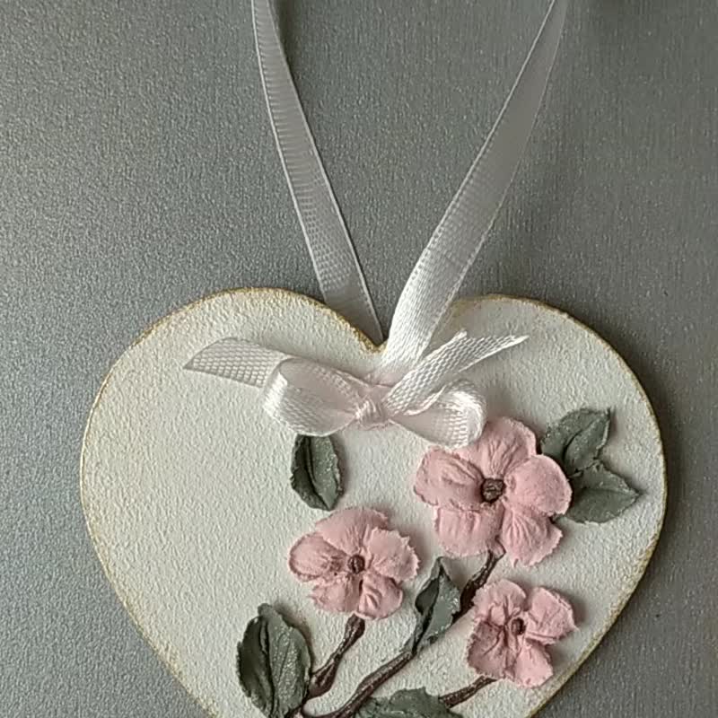 Hanging heart with sakura Mothers day gift Birthday gift Wedding floral decor - Hangers & Hooks - Wood White