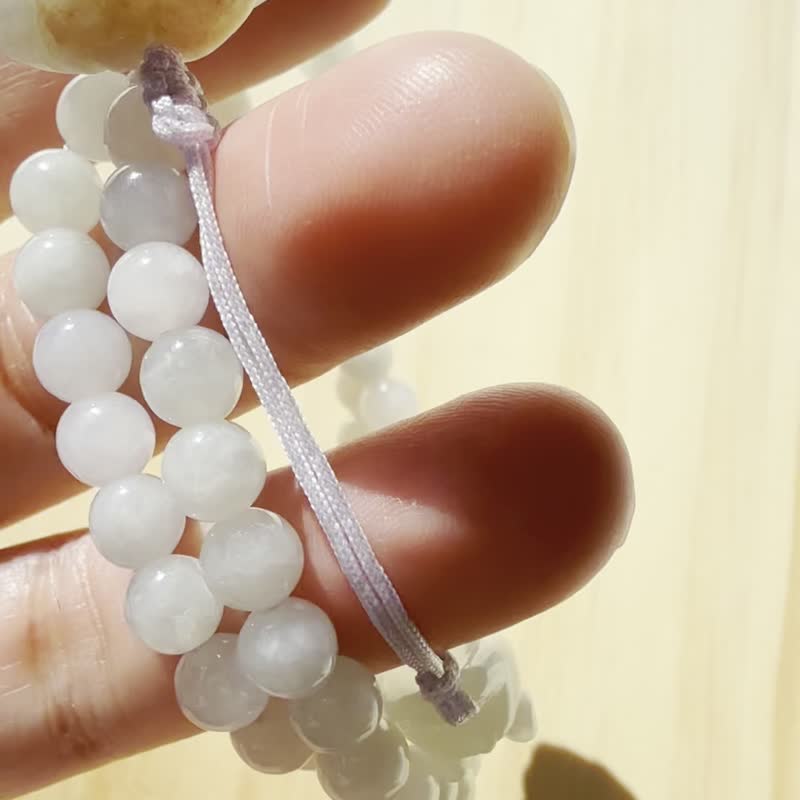 Handmade Jade Bracelet - Jade Rose & Rabbit Semi-Bangle Bracelet - 手鍊/手環 - 玉石 紫色