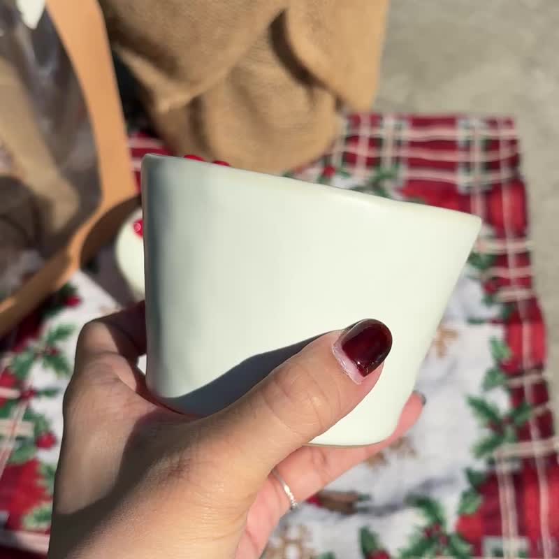 【Ceramic Mug】Cherish Yourself Series - Corner Thoughts - Heart Ceramic Cup 200 ml - แก้วมัค/แก้วกาแฟ - เครื่องลายคราม 