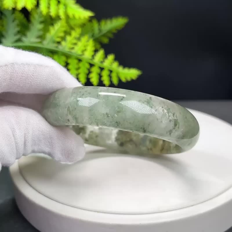 精品 綠色幻影幽靈水晶手鐲 61+MM 冰透異象綠石英手環 聚財轉運 - 手鍊/手環 - 水晶 綠色