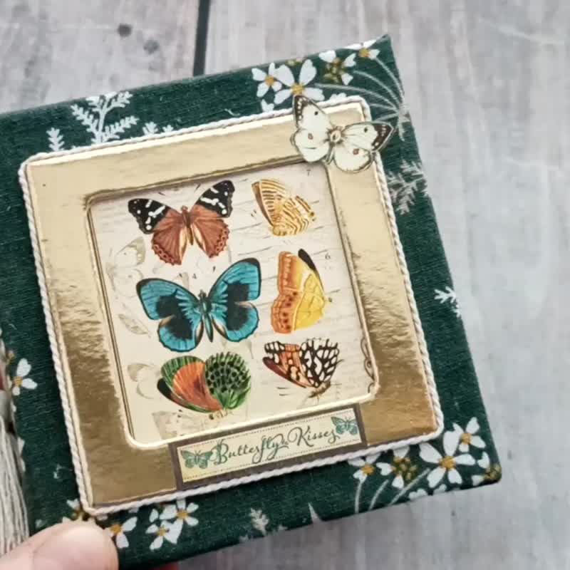 Nature junk journal handmade Butterfly dairy Botanical notebook - 筆記本/手帳 - 紙 綠色