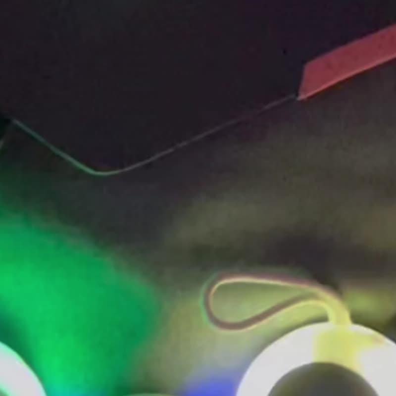 [キャンプナイトライト] AURELIA ポータブルシンフォニー磁気ナイトライト 誕生日プレゼント 15W磁気充電器付き - スピーカー - その他の素材 ホワイト