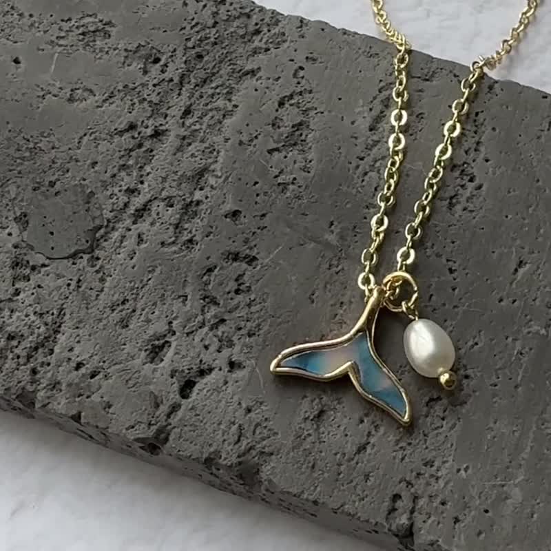 Whale's Tears, Pearls, Illusion Fish Tail, Gold Plated Bronze Necklace (42cm) Gift - Necklaces - Pearl Blue