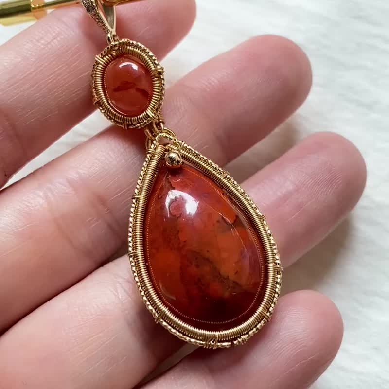 | MC | Color-preserving Bronze South Red Agate necklace hand-woven wire wrap - Necklaces - Gemstone Orange