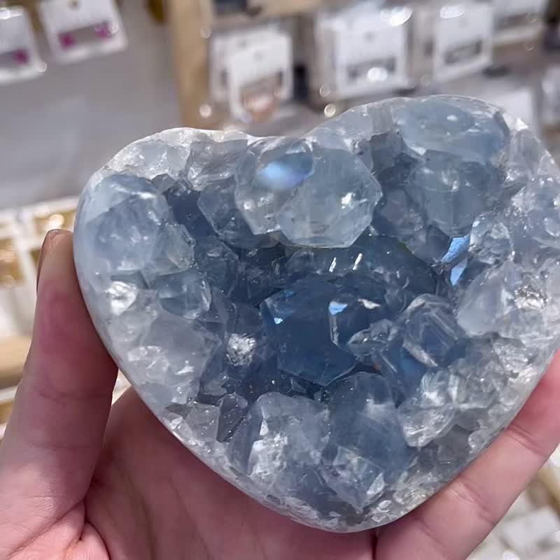 Love Celestite Ornament Angel Stone Purifies Healing Energy - ของวางตกแต่ง - คริสตัล 