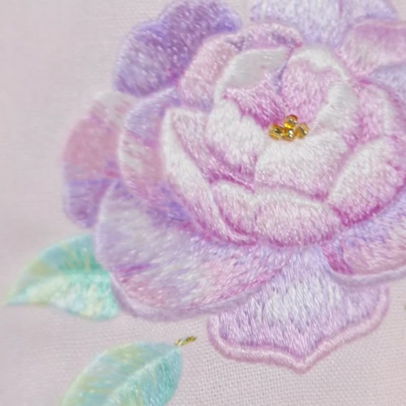 (台中10月)基礎から応用まで、なめらかなグラデーション刺繍 - 紫金茶花 - 色鉛筆のような質感 全2回 - 編み物教室・タフティング - コットン・麻 