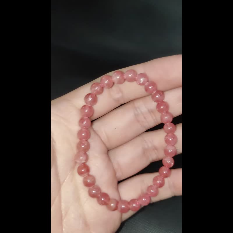 [Custom-made products] Ice red Stone Agenyan bracelet natural crystal 4-14mm - สร้อยข้อมือ - คริสตัล 