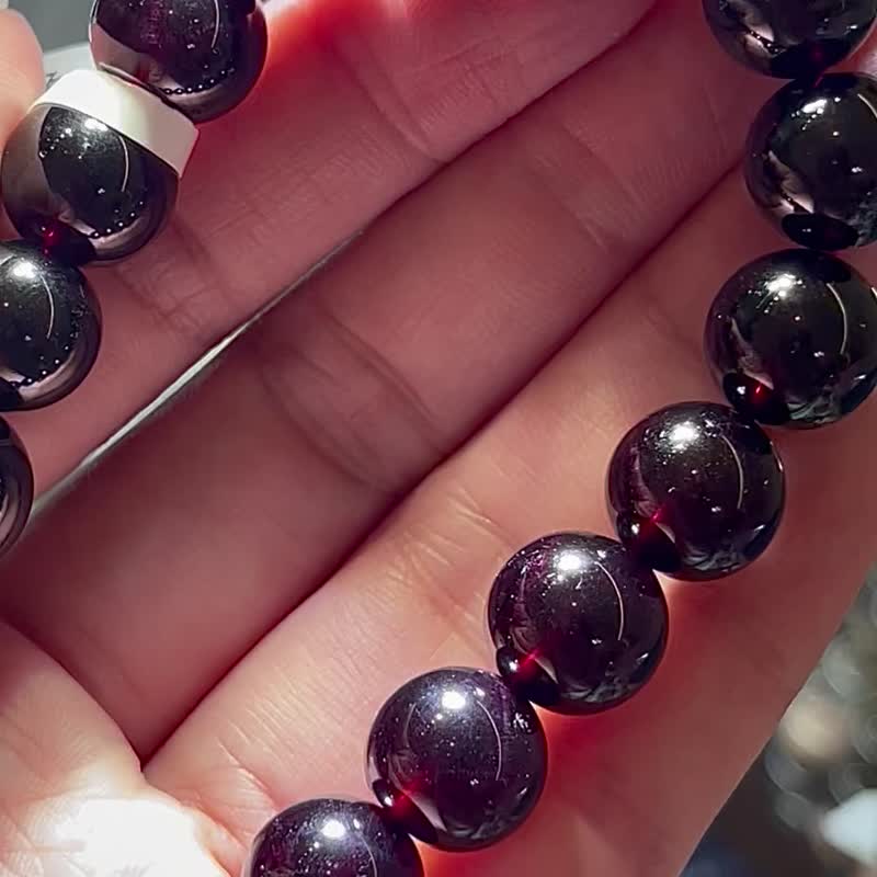 Small supplies purple tooth black pomegranate 10.5mm crystal hand beads rich red beauty crystal blood circulation - Bracelets - Crystal Purple