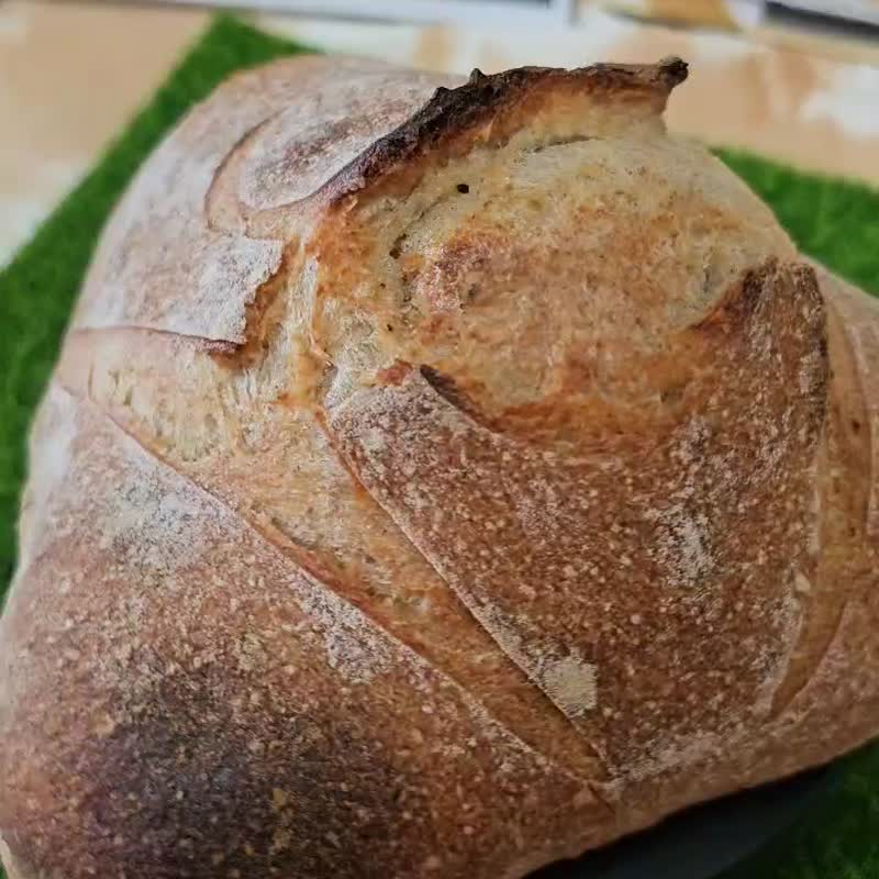 kefir golden triangle sourdough bread - Bread - Paper 