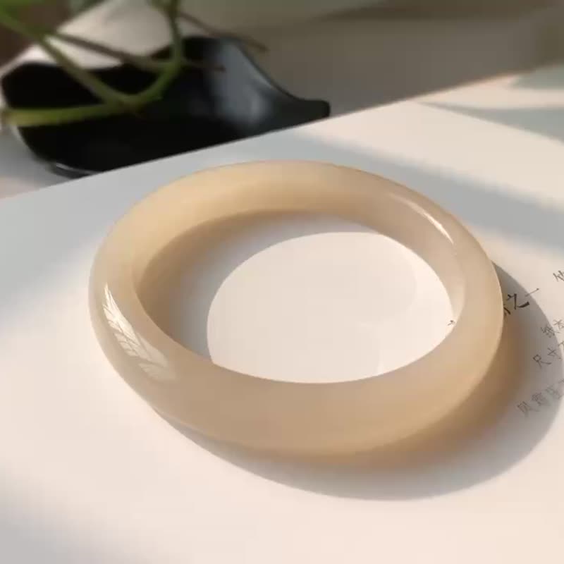 收藏級天然和田玉藕粉手鐲 圈口59.5MM 罕見喜歡不要錯過 - 手鍊/手環 - 玉石 