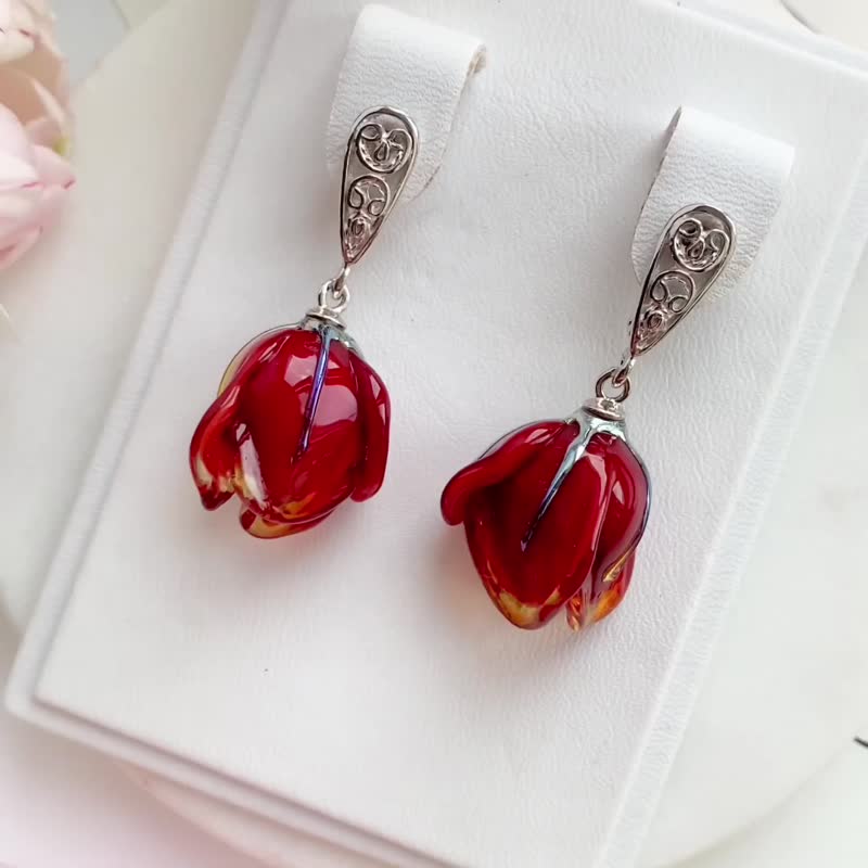 Tulip Bulbs Bridesmaid Dangle Earrings / Tulip Beads Drop Bridal Earrings - Earrings & Clip-ons - Sterling Silver Red