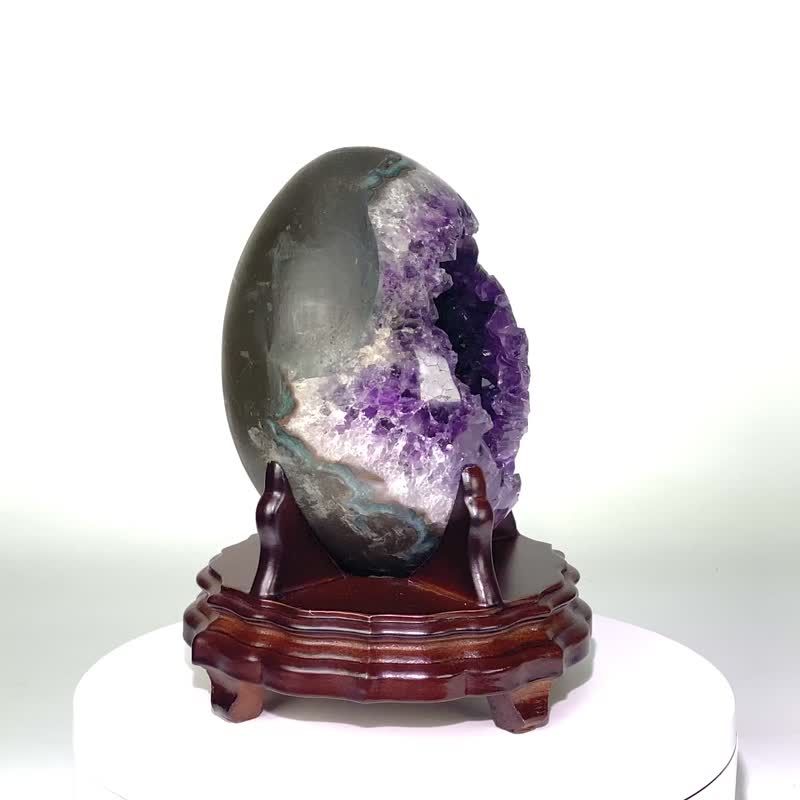 ESP Uruguay Dinosaur Egg 521480 - Items for Display - Crystal Purple