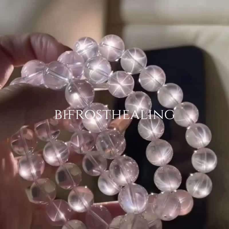 彌雅手作丨珠袖丨手磨料雪花幽靈美國閃靈鑽藍月光粉水晶手串原創 - 手鍊/手環 - 水晶 粉紅色