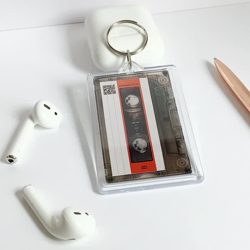 Nostalgic music gift recording keychain scan the code to listen to the music tape and give it to old friends as a customized gift - Keychains - Acrylic 