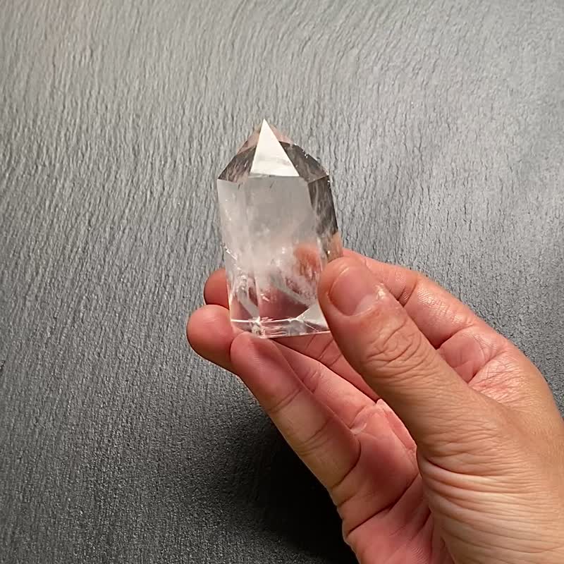 天然彩虹水晶花白水晶能量柱 冥想 風水 辦公室擺件 快速出貨 - 擺飾/家飾品 - 水晶 白色
