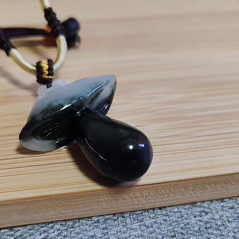【親翠】天然翡翠 冰黑白烏雞種巧色蘑菇調整式繩鏈 - 項鍊 - 玉石 黑色
