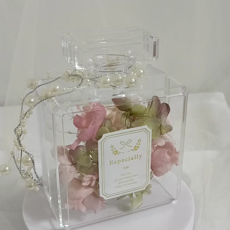 永生粉紫康乃馨香水瓶|結婚捧花永生乾燥花畢業謝師禮物生日畢業 - 乾燥花/永生花 - 植物．花 多色