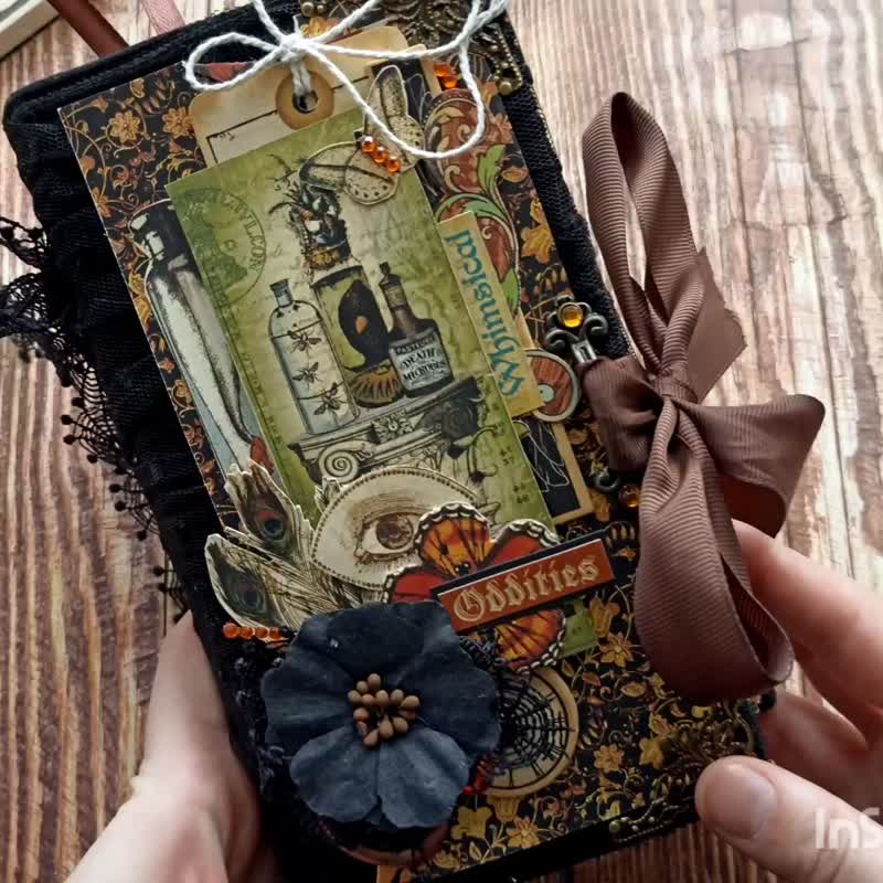 Old curiosity shop journal handmade Gothic oddity notebook Alchemy weird things - 筆記本/手帳 - 紙 黑色