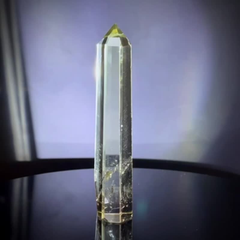 NO.21 黃水晶柱 激光雷射手術刀 激光柱 黃水晶柱 96.2*22.5MM - 擺飾/家飾品 - 水晶 透明
