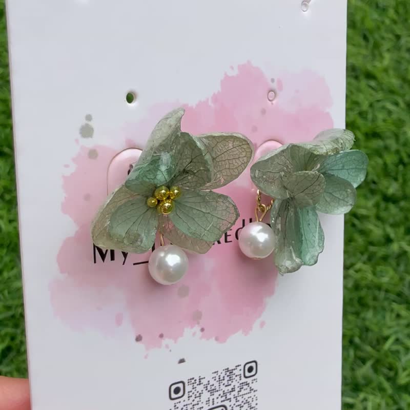 2 way綠繡球花小珍珠耳環 不鏽鋼耳針 - 耳環/耳夾/耳骨夾 - 植物．花 綠色