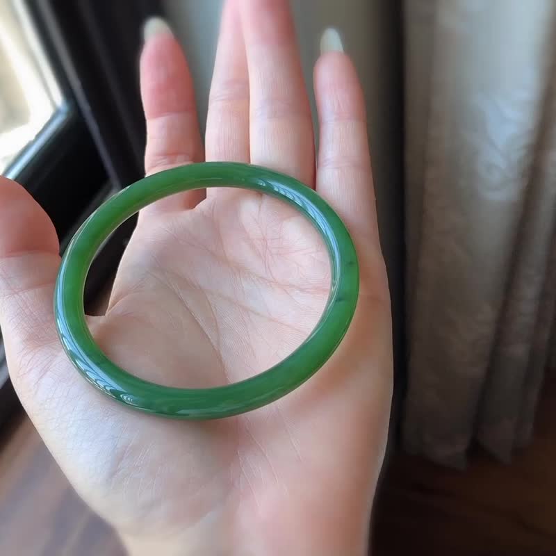 天然和田玉碧玉手鐲超美辣綠美人條精品老坑料質地溫潤圈口59 - 吊飾/掛飾 - 玉石 