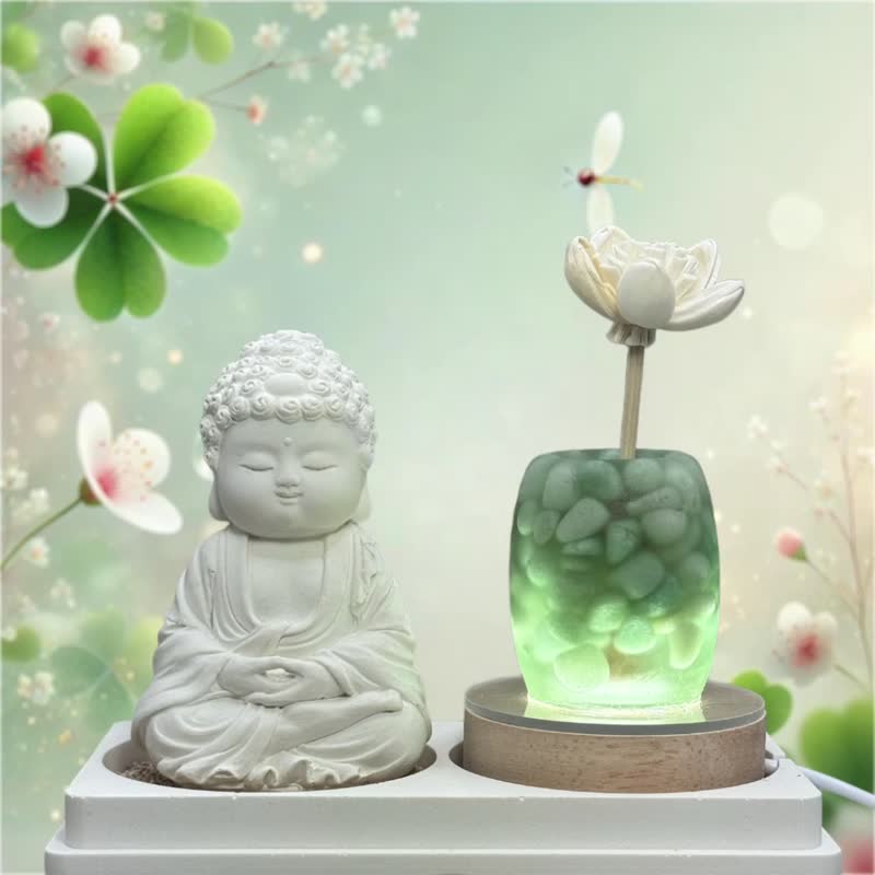 Night lamp, pure thoughts and good luck, fragrance lamp holder series, healing doll, small Buddha (educating morality), elegant new aesthetics - น้ำหอม - ปูน ขาว